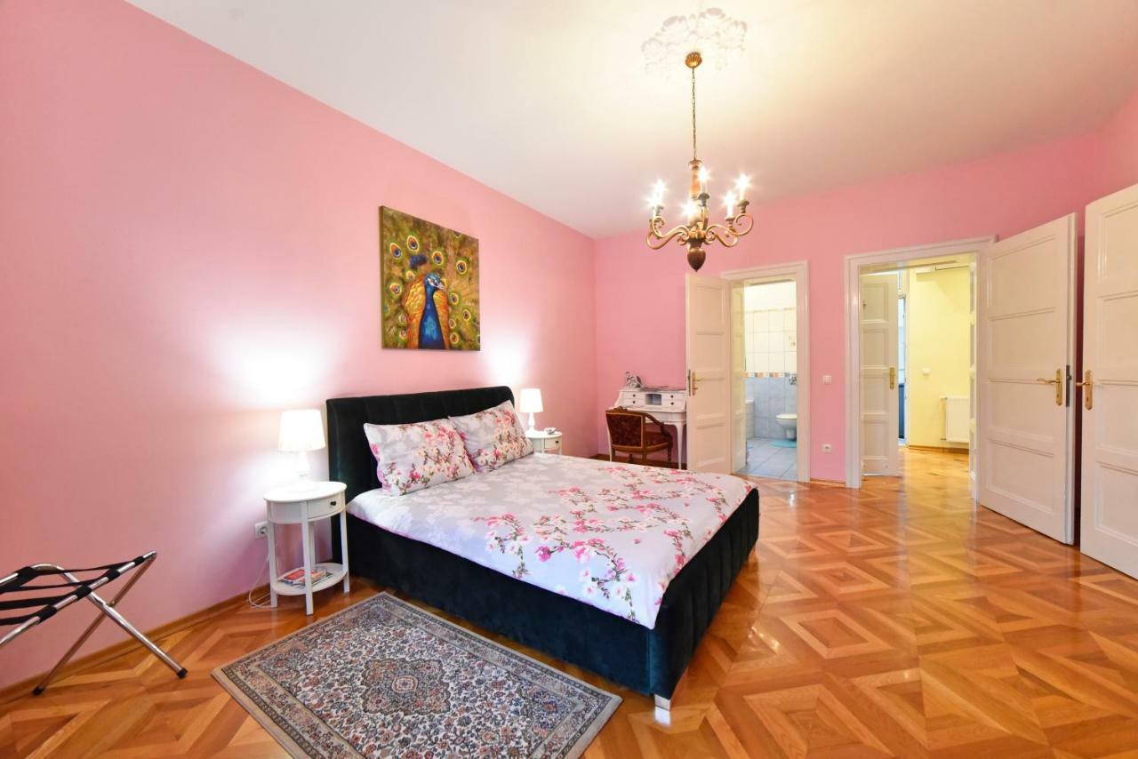 Apartment Tatjana Загреб Экстерьер фото