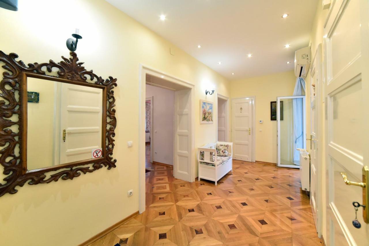 Apartment Tatjana Загреб Экстерьер фото