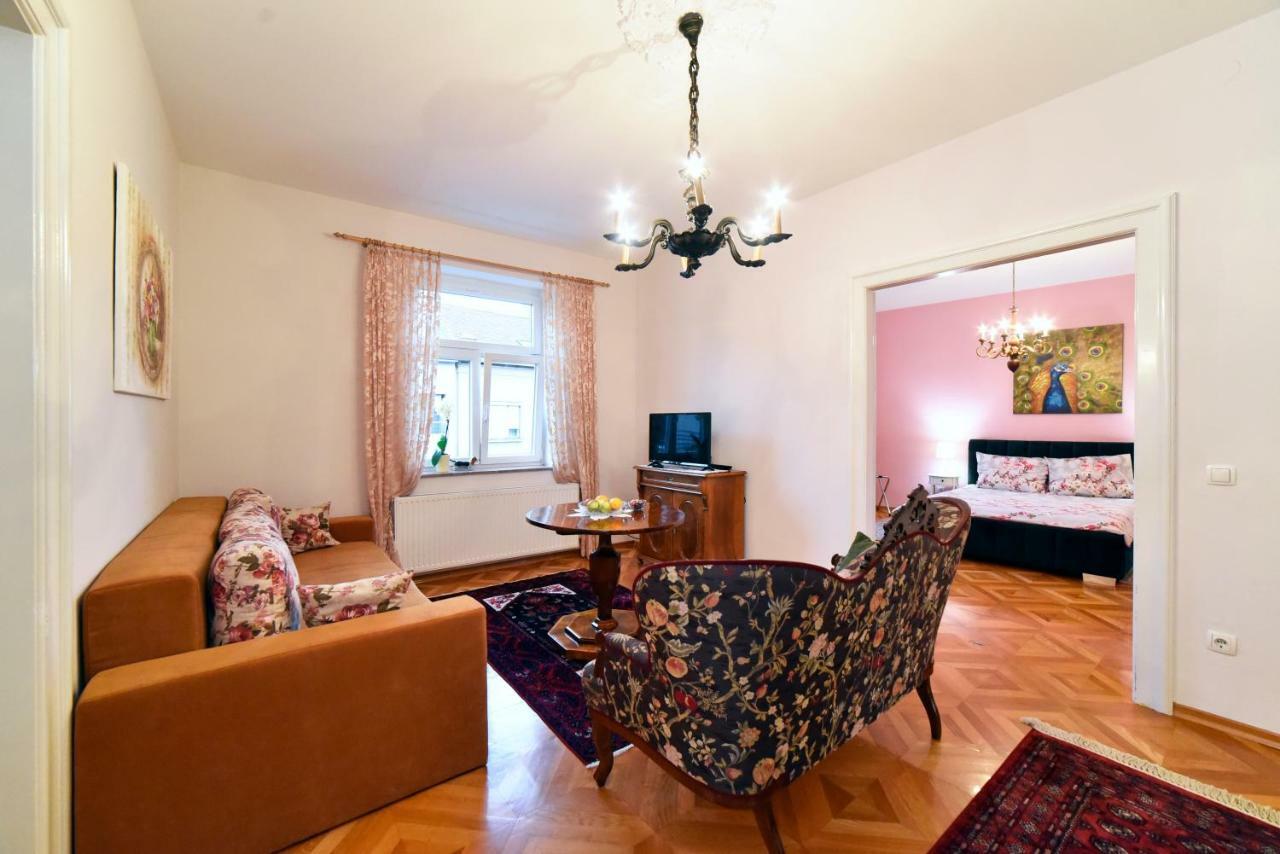 Apartment Tatjana Загреб Экстерьер фото