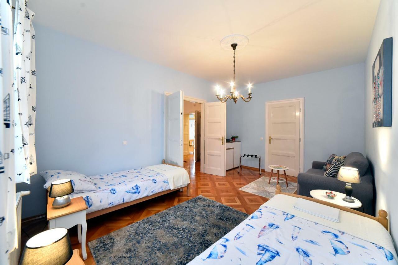Apartment Tatjana Загреб Экстерьер фото